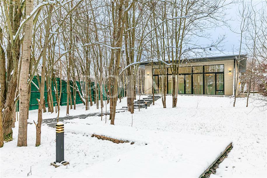 1-этажный коттедж 175 м² с отделкой