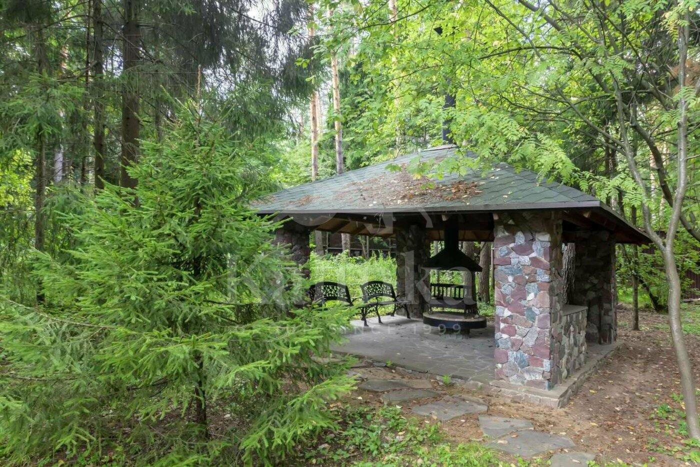 2-этажный коттедж 750 м² с отделкой