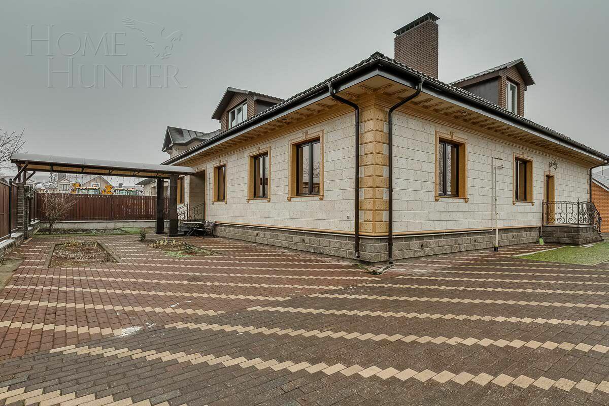 2-этажный коттедж 460 м² с отделкой