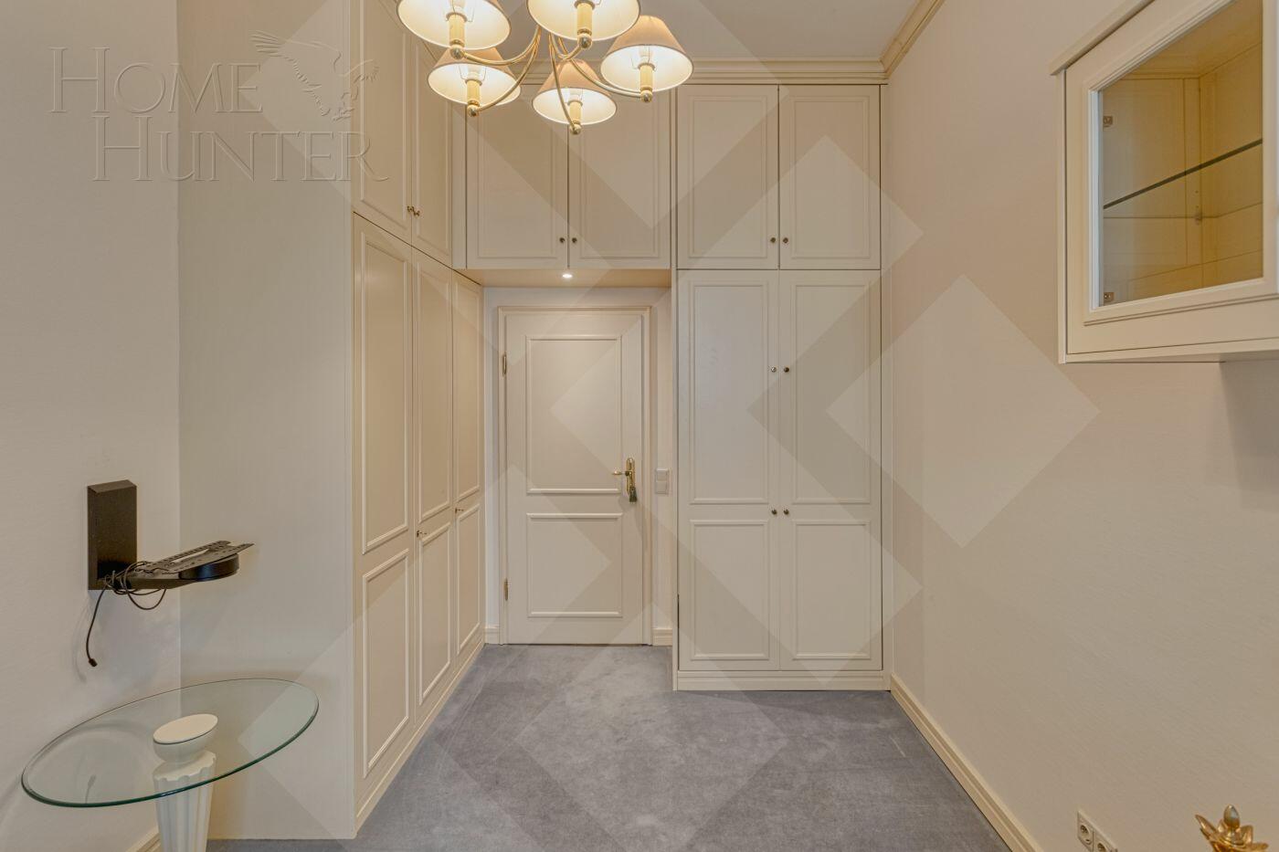 4-КОМН. КВАРТИРА С ОТДЕЛКОЙ 167.5 М² НА 5 ЭТАЖЕ