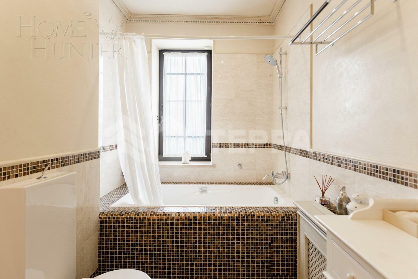 2-этажный коттедж 325 м² с отделкой