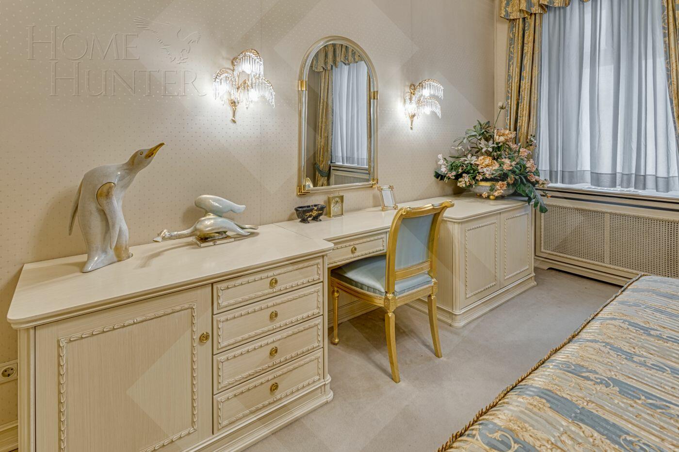 4-КОМН. КВАРТИРА С ОТДЕЛКОЙ 167.5 М² НА 5 ЭТАЖЕ