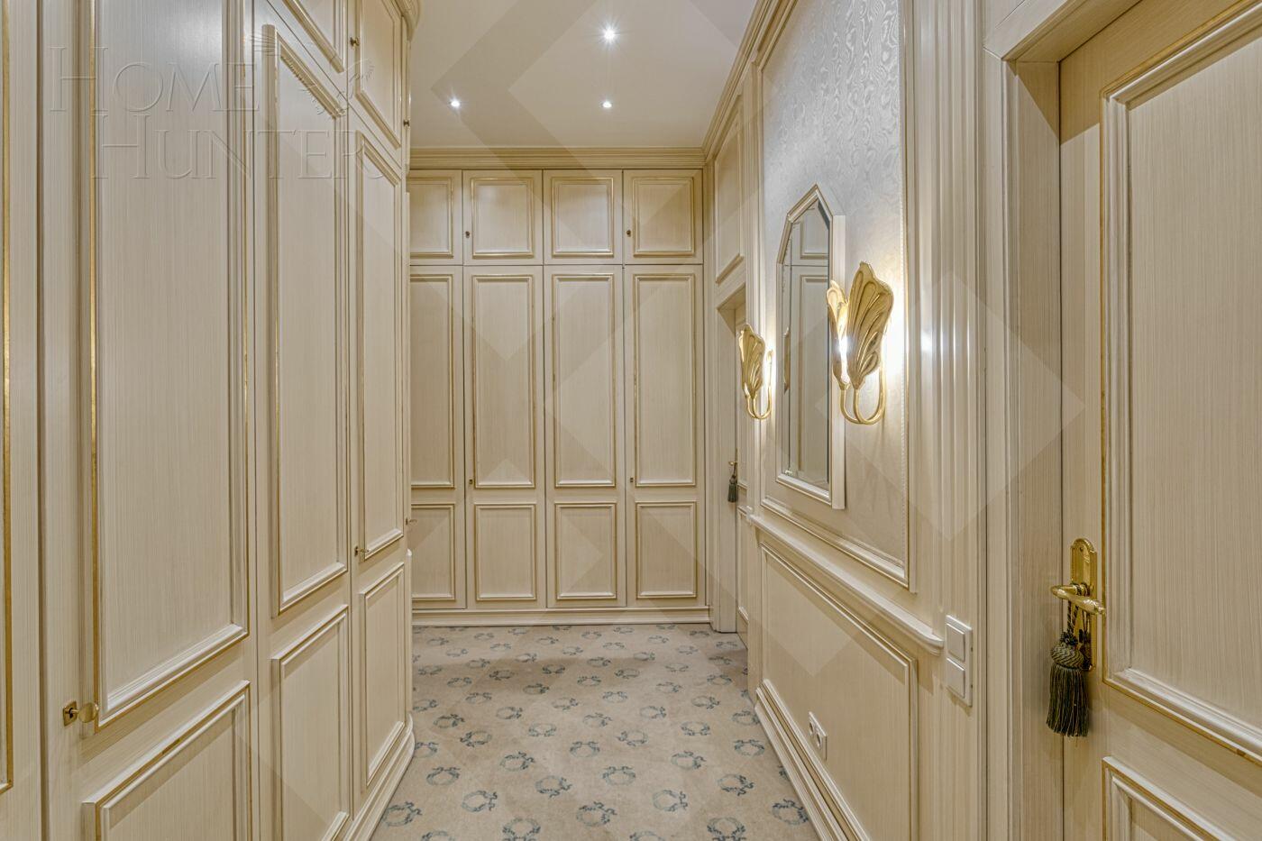 4-КОМН. КВАРТИРА С ОТДЕЛКОЙ 167.5 М² НА 5 ЭТАЖЕ