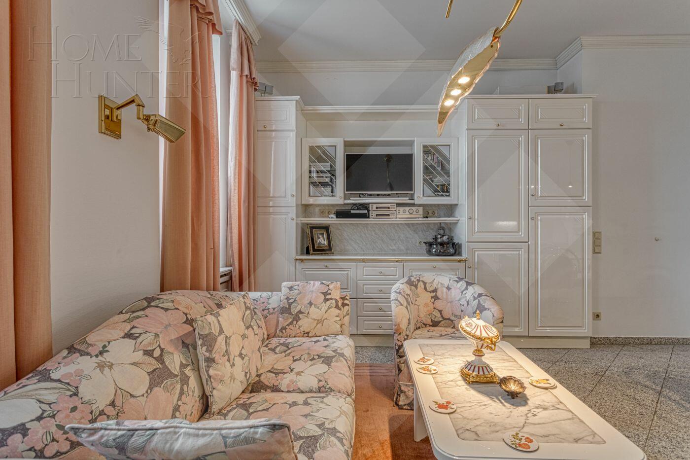 4-КОМН. КВАРТИРА С ОТДЕЛКОЙ 167.5 М² НА 5 ЭТАЖЕ