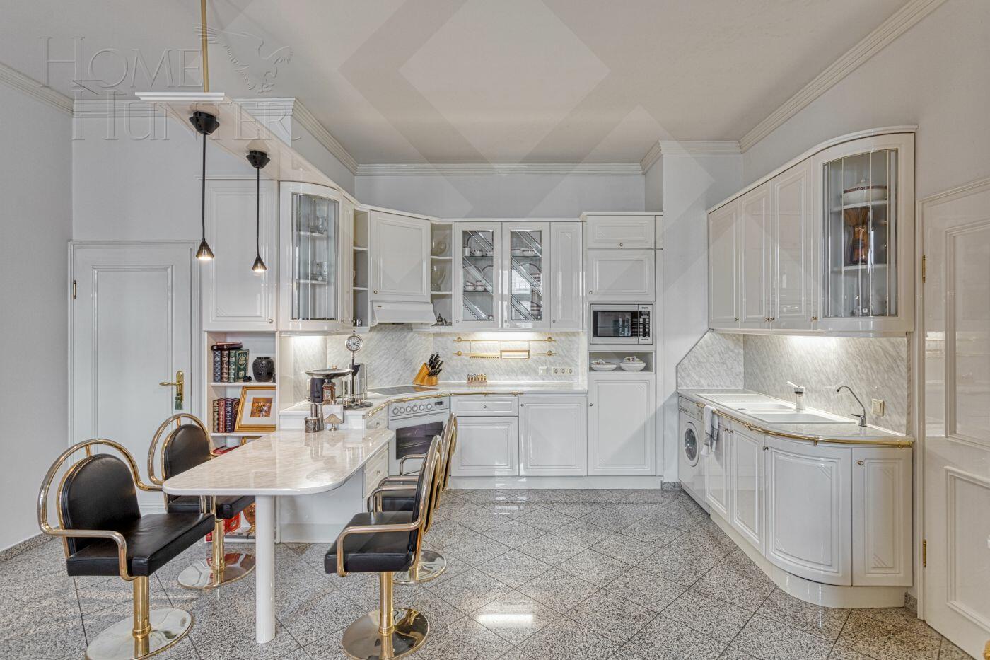 4-КОМН. КВАРТИРА С ОТДЕЛКОЙ 167.5 М² НА 5 ЭТАЖЕ