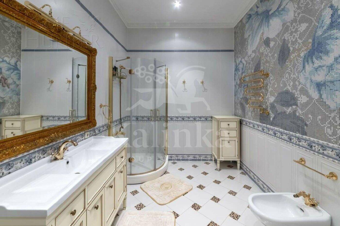 2-этажный коттедж 750 м² с отделкой