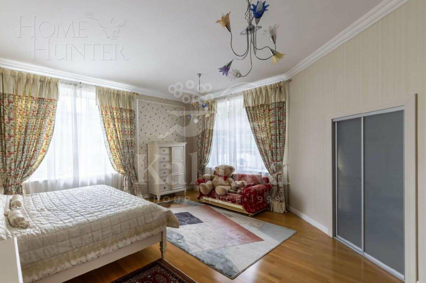 2-этажный коттедж 750 м² с отделкой