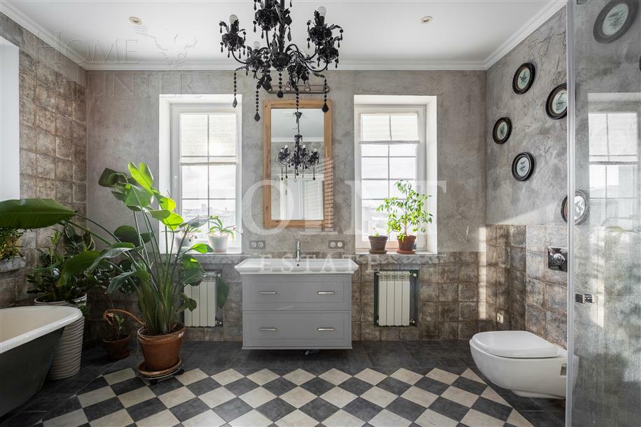 2-этажный коттедж 260 м² с отделкой