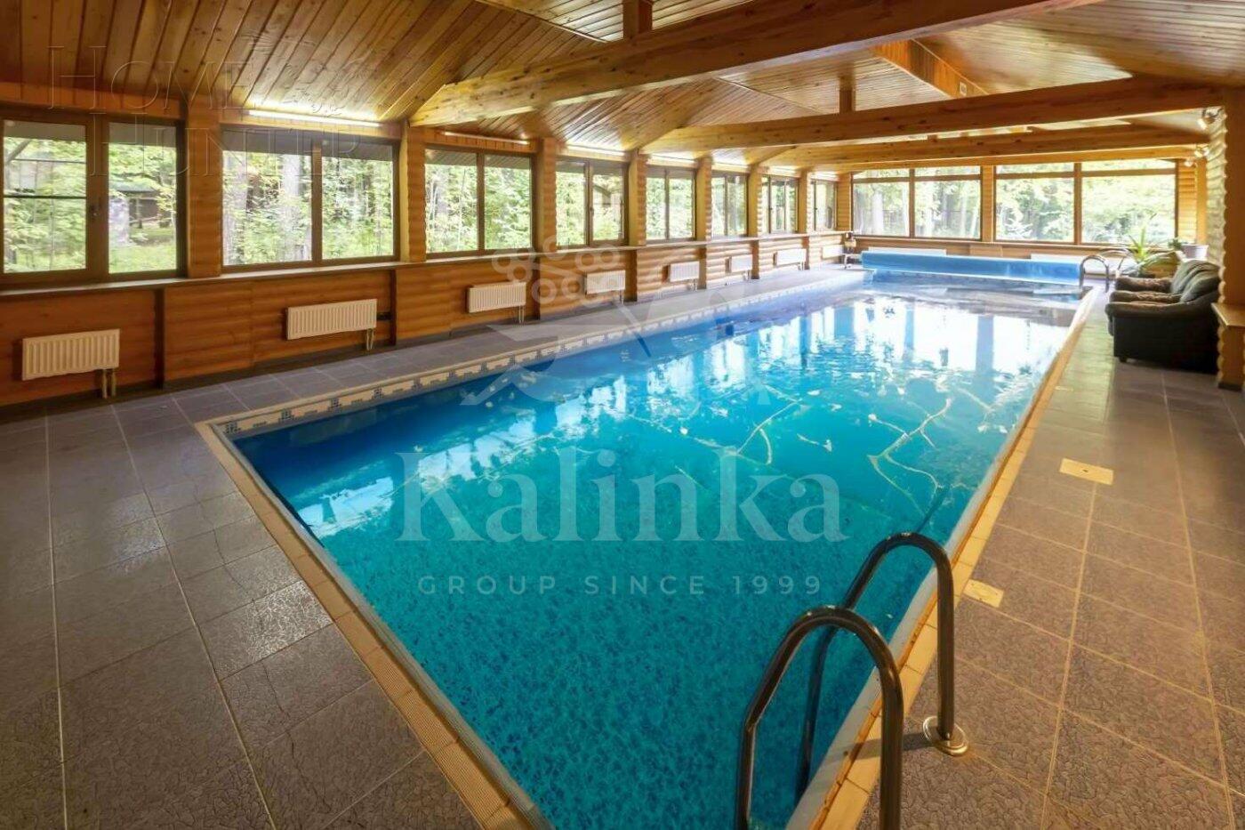 2-этажный коттедж 750 м² с отделкой