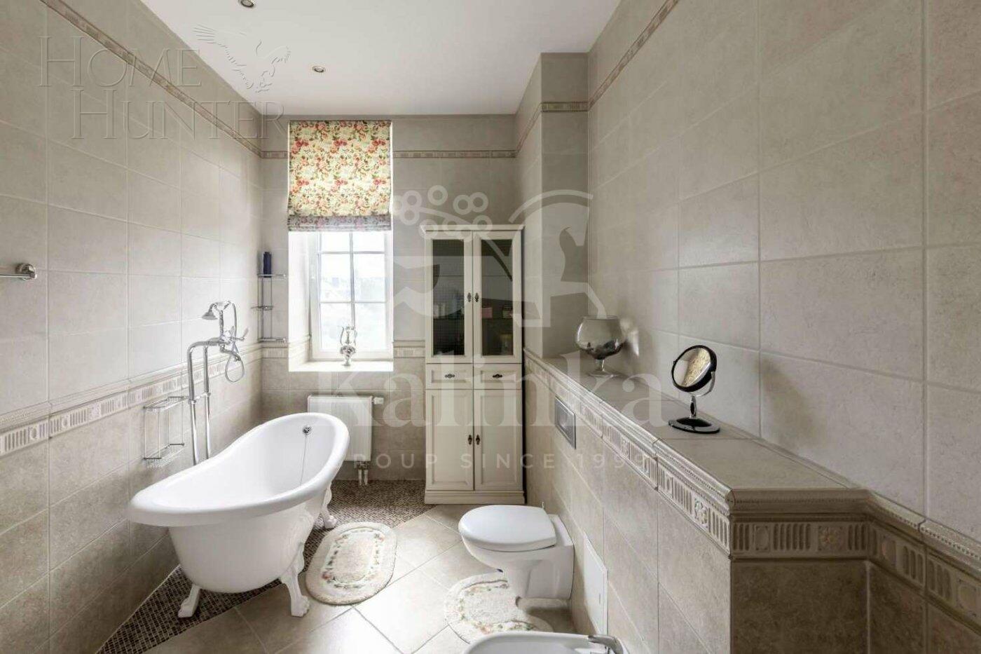 2-этажный коттедж 750 м² с отделкой