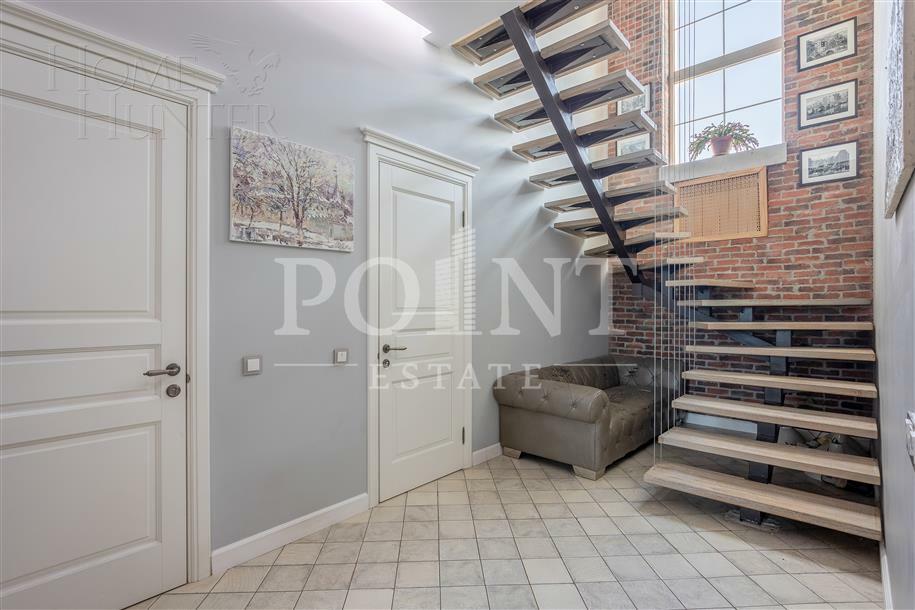 2-этажный коттедж 260 м² с отделкой