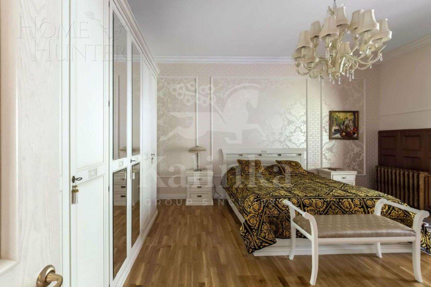 2-этажный коттедж 750 м² с отделкой