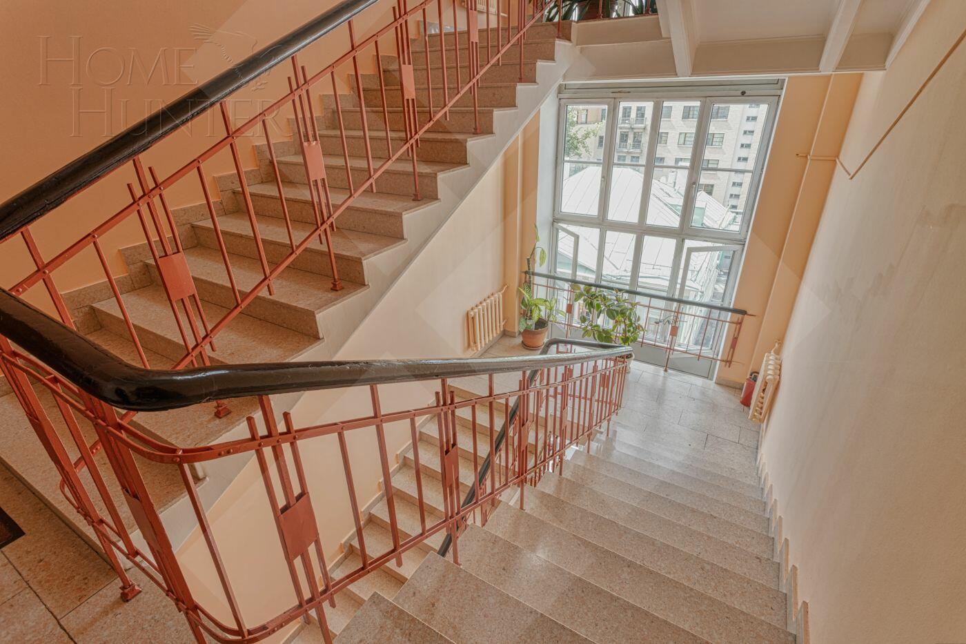 4-КОМН. КВАРТИРА С ОТДЕЛКОЙ 167.5 М² НА 5 ЭТАЖЕ