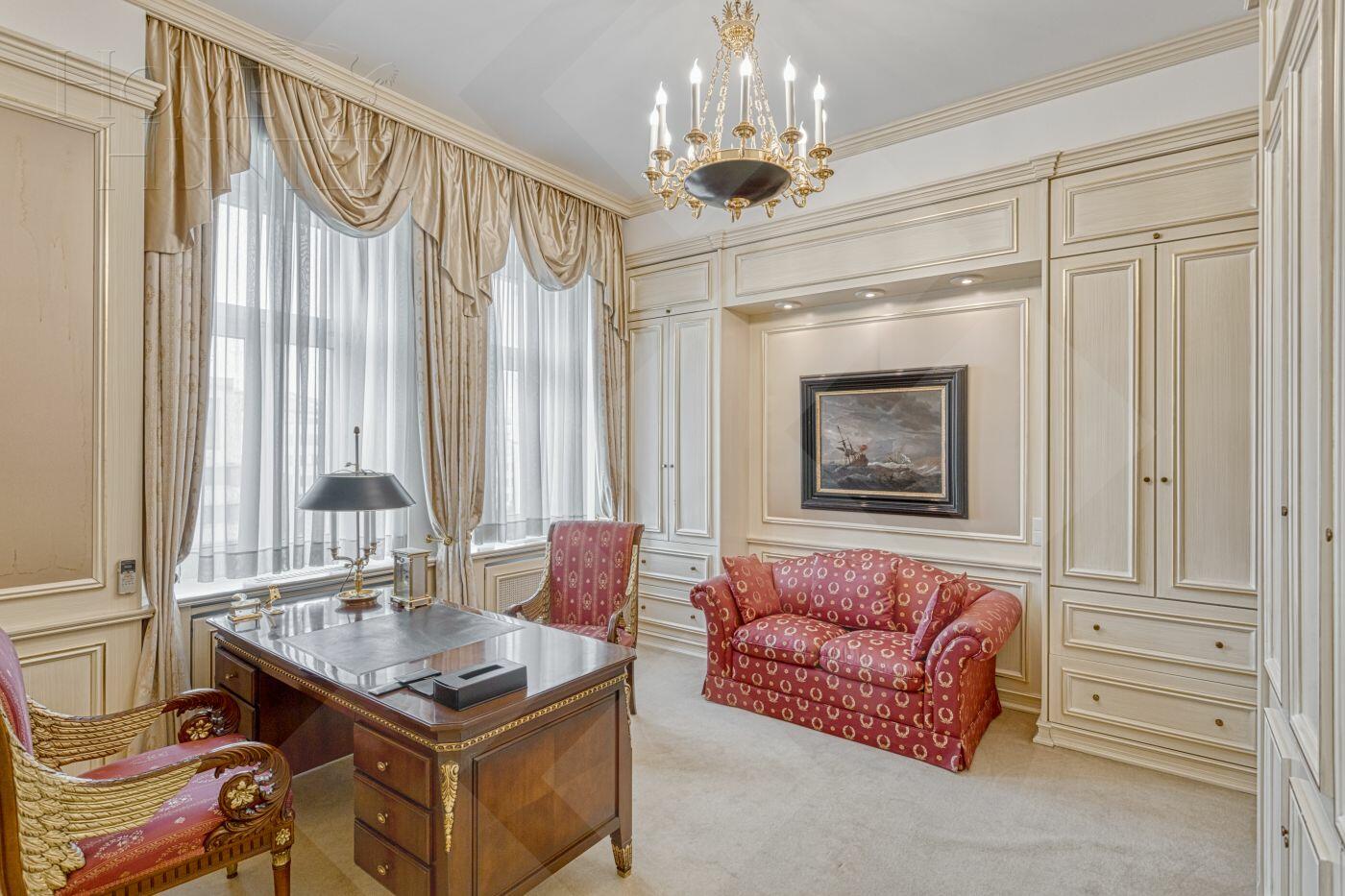 4-КОМН. КВАРТИРА С ОТДЕЛКОЙ 167.5 М² НА 5 ЭТАЖЕ