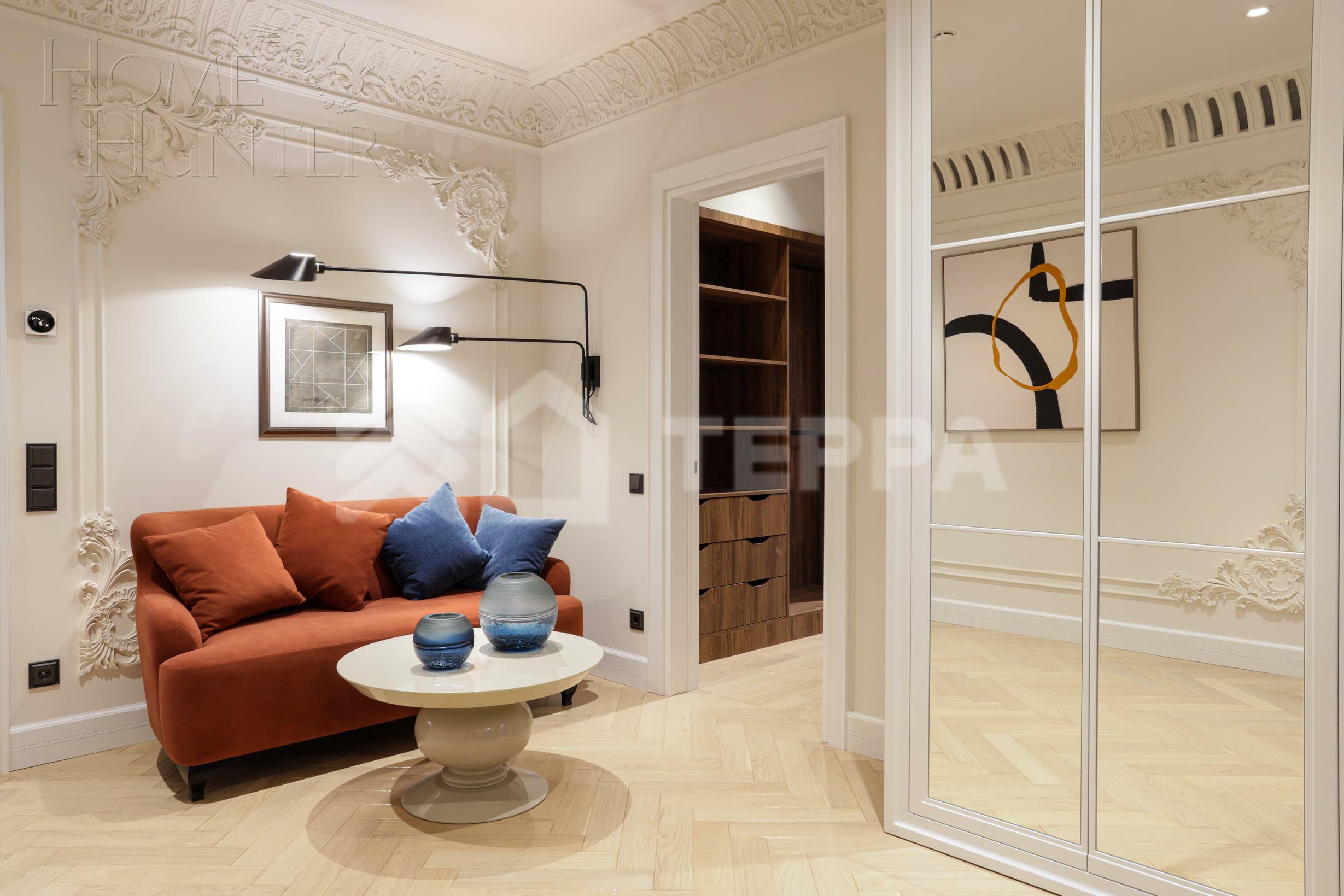 2-этажный коттедж 702 м² с отделкой