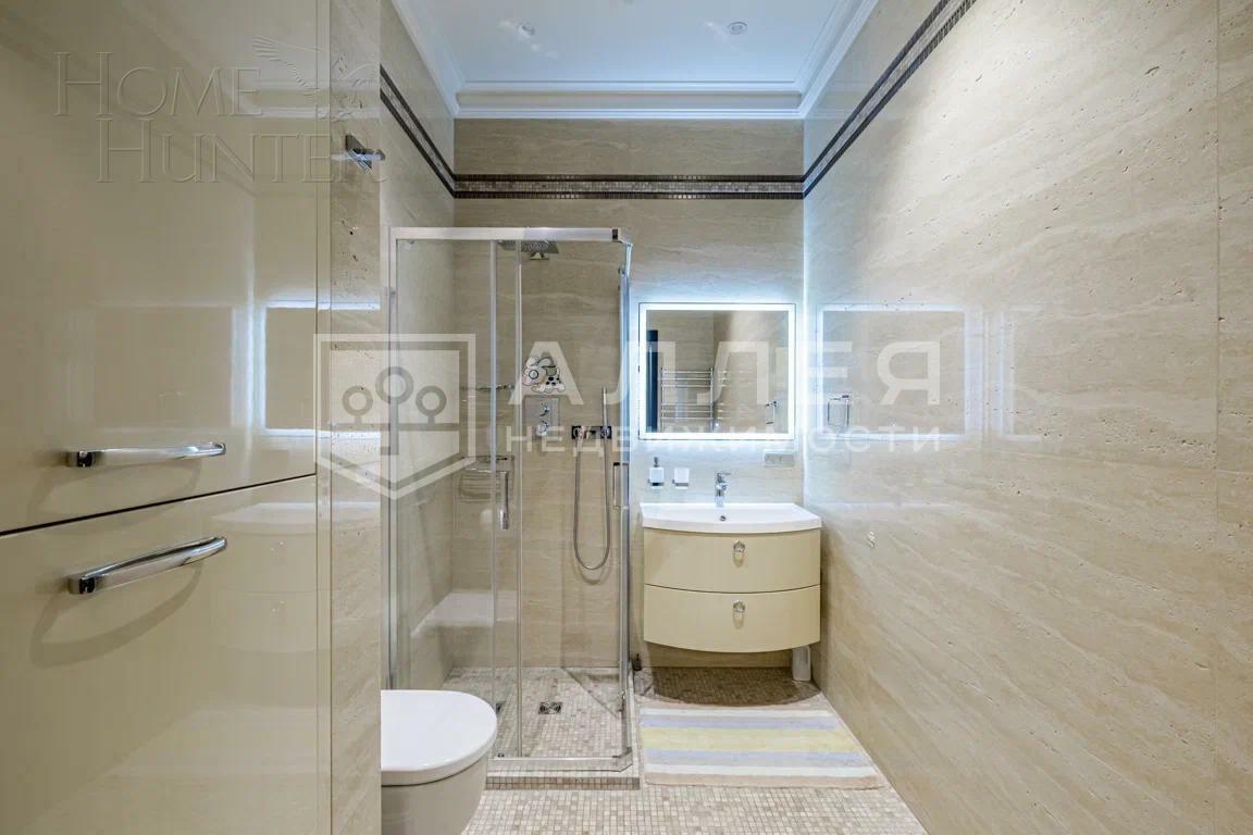 2-этажный коттедж 680 м² с отделкой