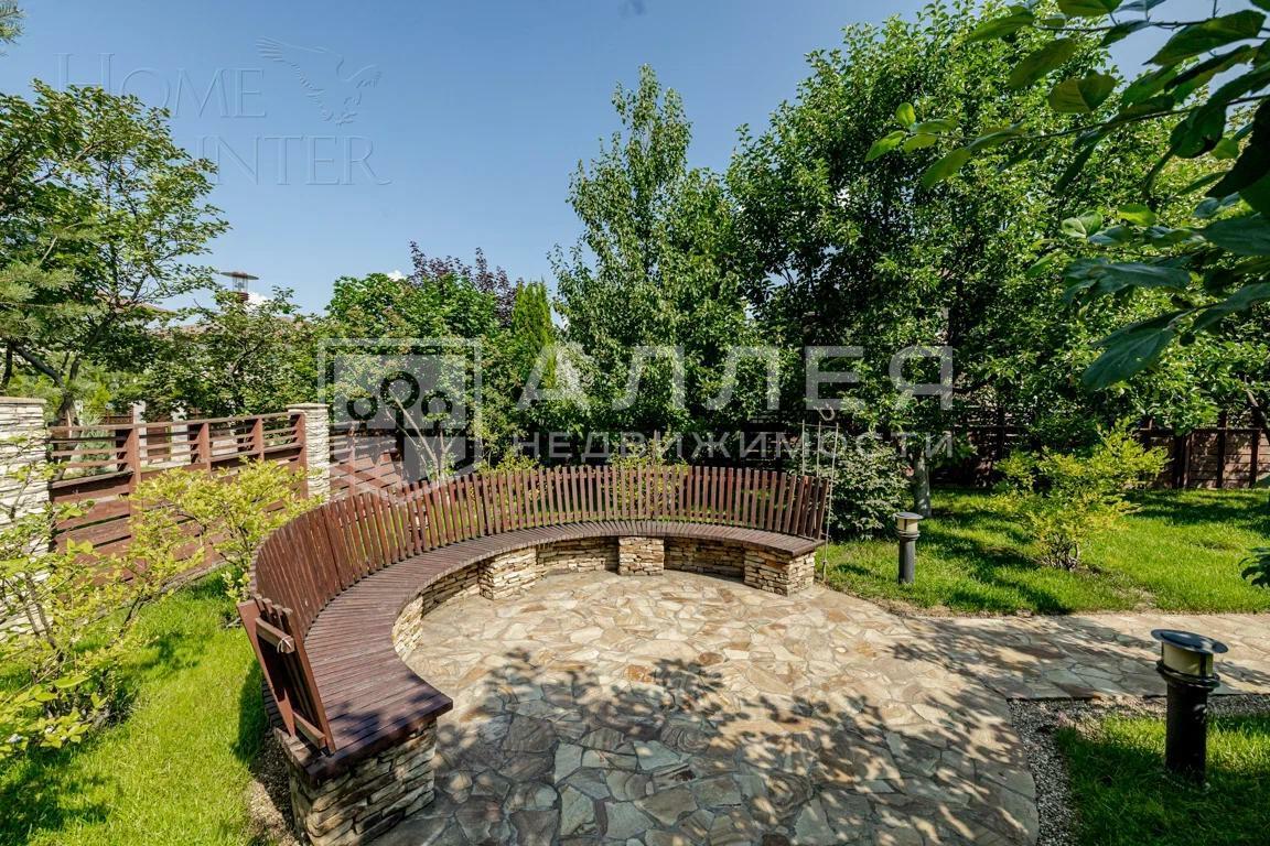 2-этажный коттедж 680 м² с отделкой