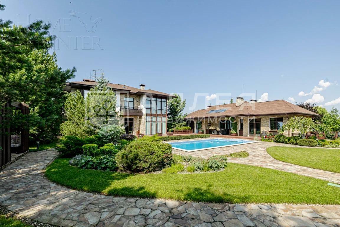 2-этажный коттедж 680 м² с отделкой