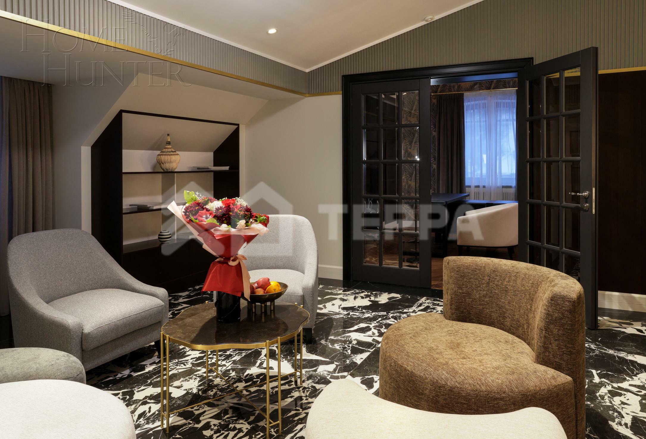 2-этажный коттедж 702 м² с отделкой