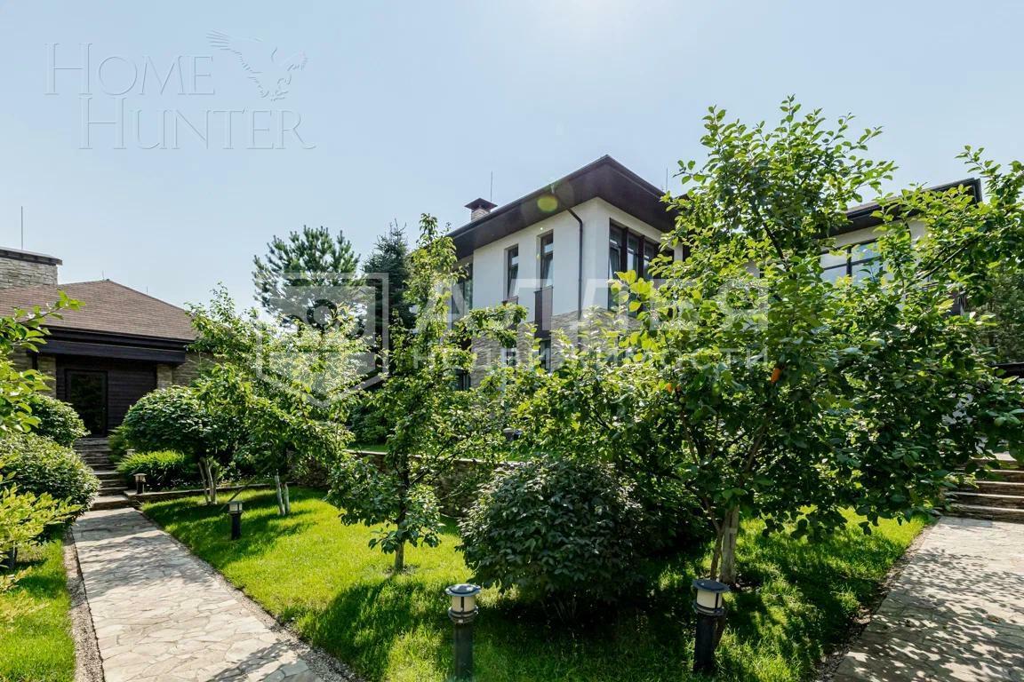 2-этажный коттедж 680 м² с отделкой