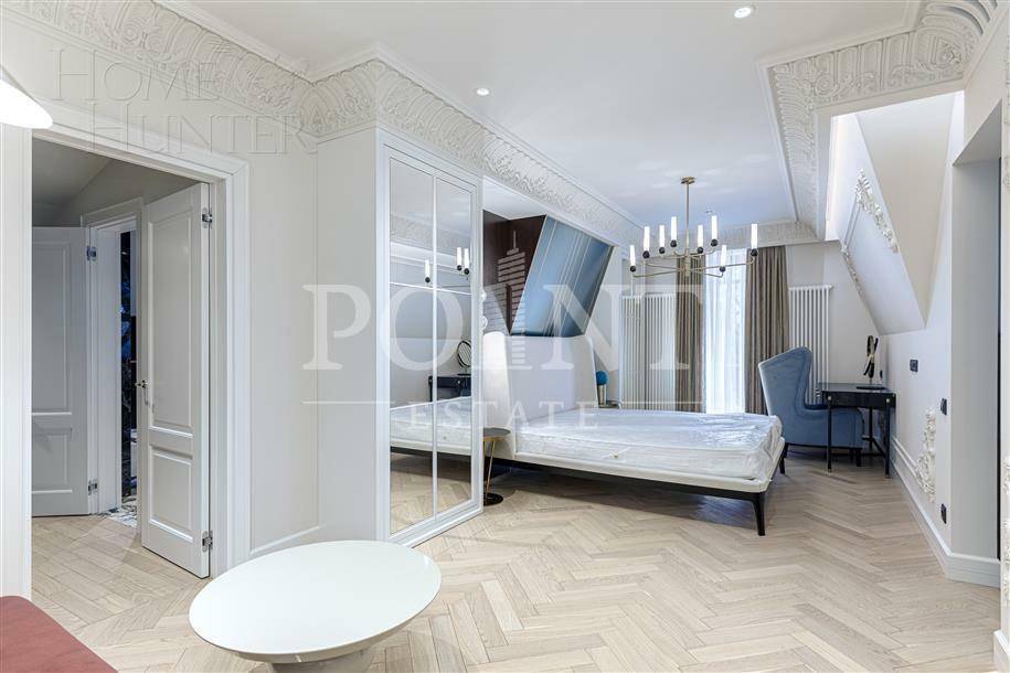 2-этажный коттедж 702 м² с отделкой