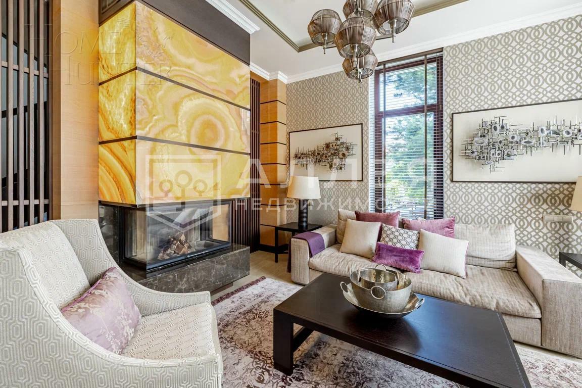 2-этажный коттедж 680 м² с отделкой