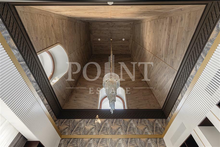 2-этажный коттедж 702 м² с отделкой