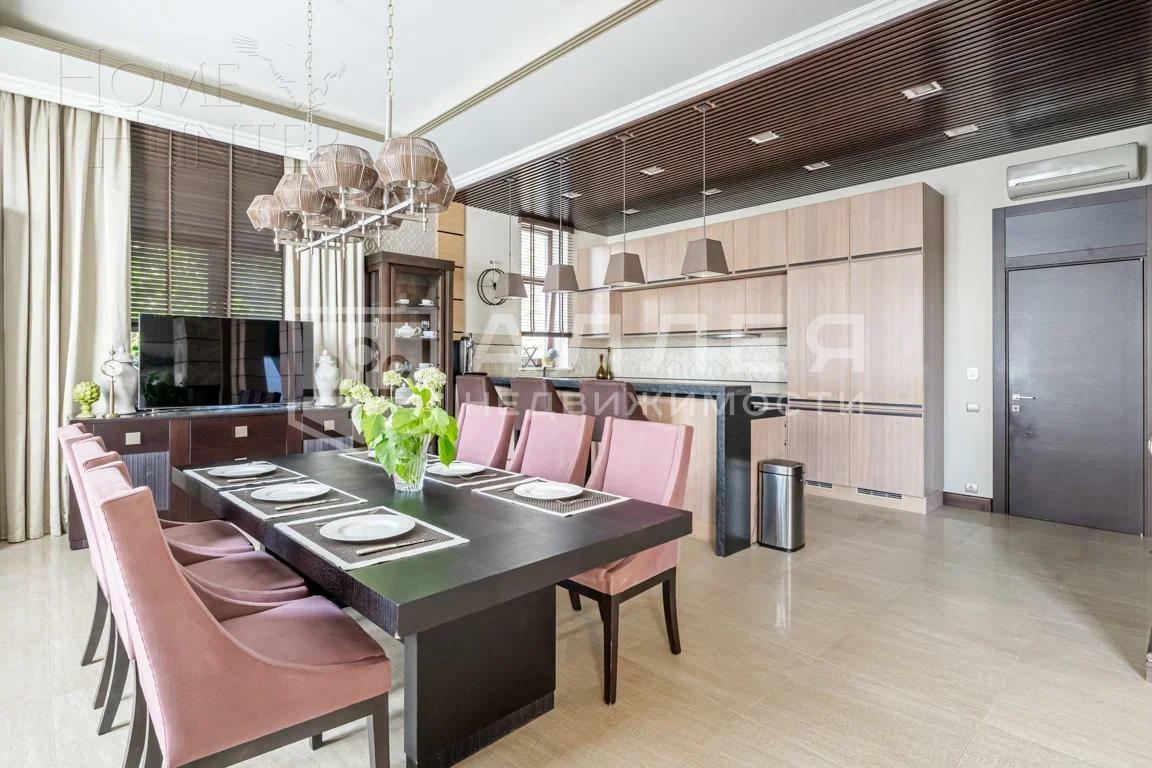 2-этажный коттедж 680 м² с отделкой