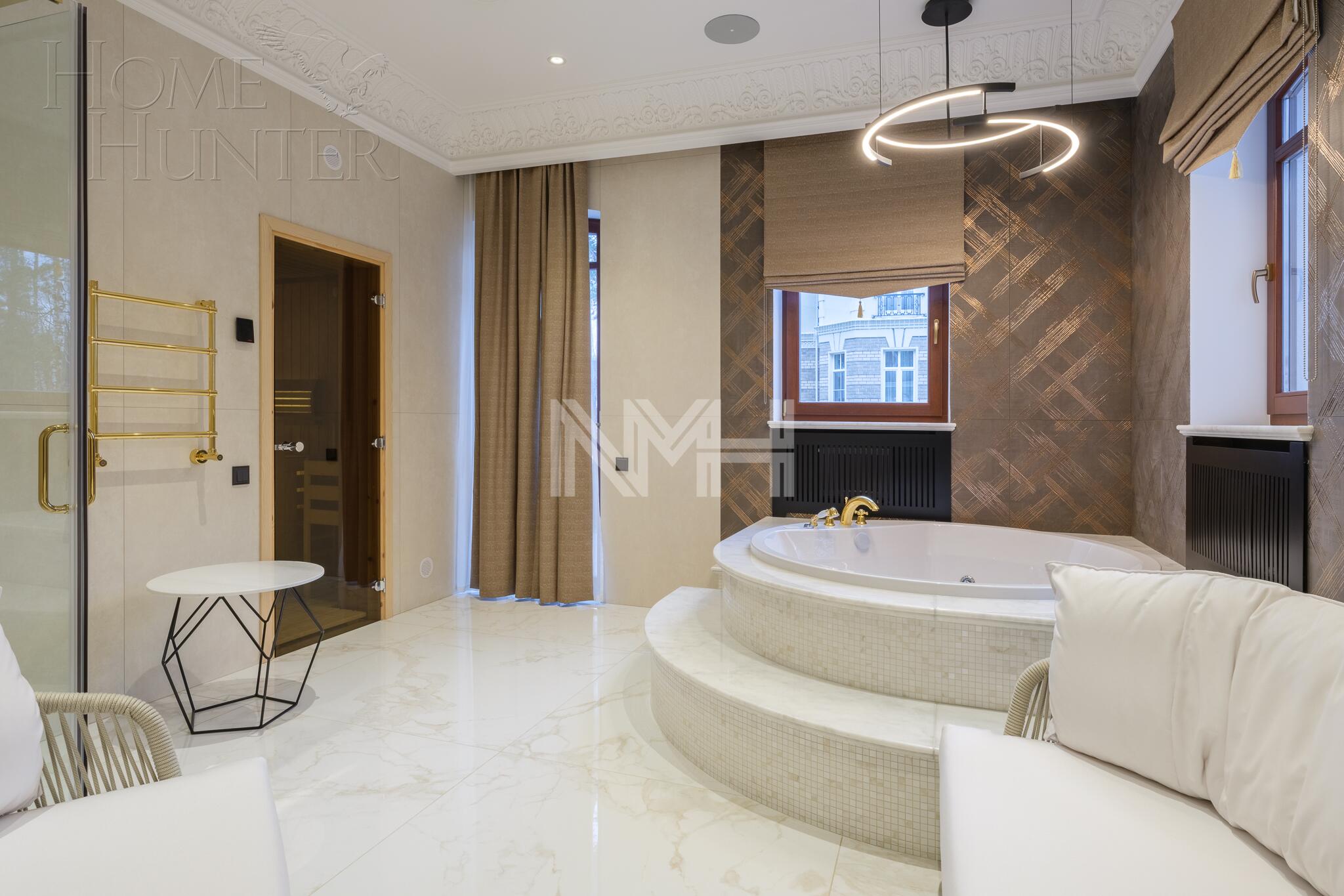 2-этажный коттедж 702 м² с отделкой