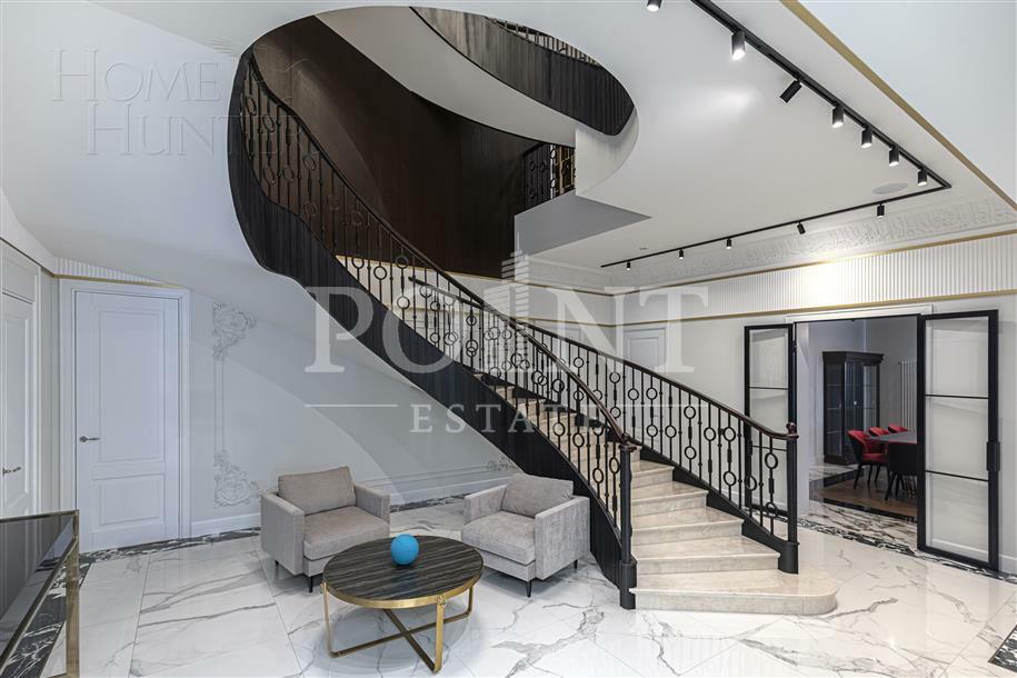 2-этажный коттедж 702 м² с отделкой