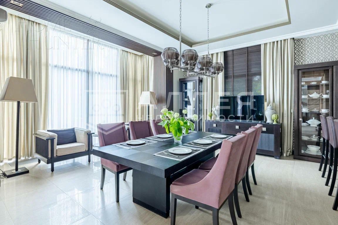 2-этажный коттедж 680 м² с отделкой