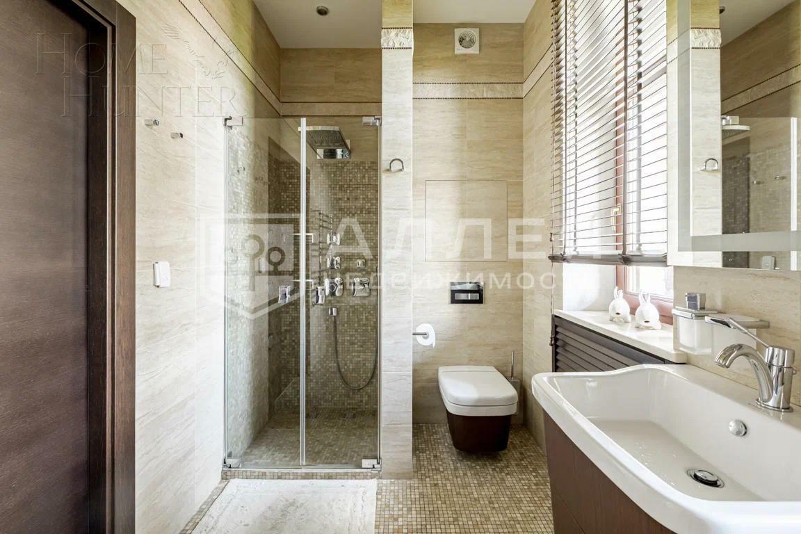 2-этажный коттедж 680 м² с отделкой