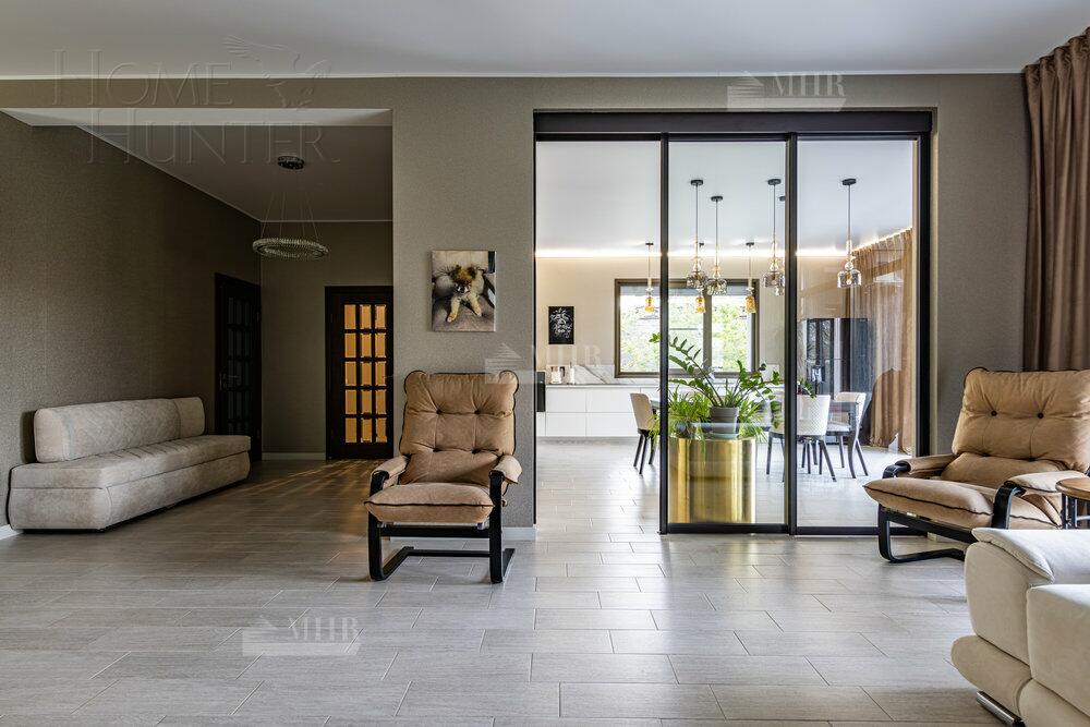 1-этажный коттедж 234 м² с отделкой