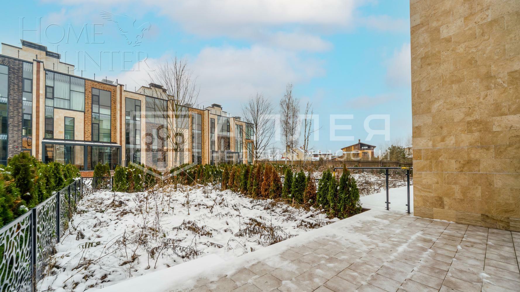 2-этажный таунхаус 250 м² без отделки