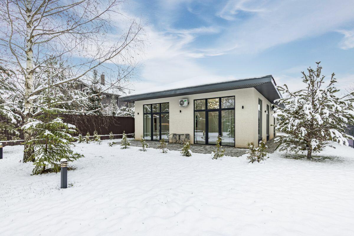 1-этажный коттедж 165 м² с отделкой