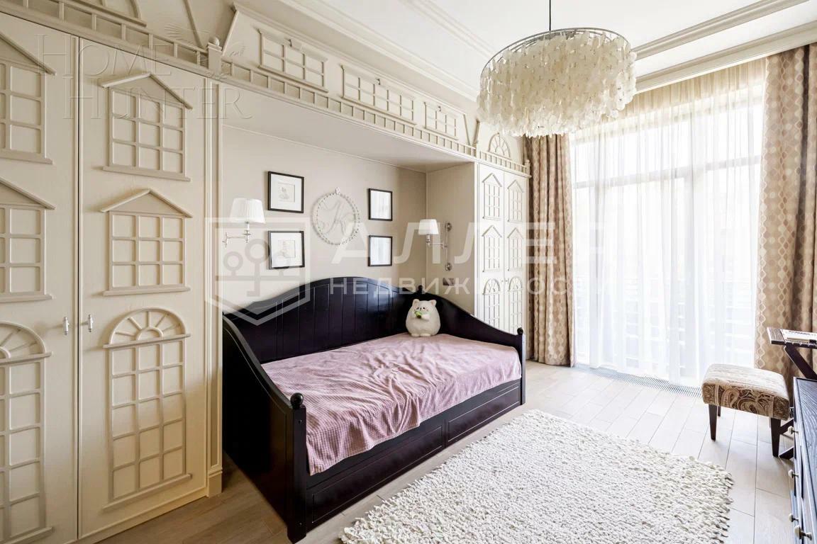 2-этажный коттедж 680 м² с отделкой