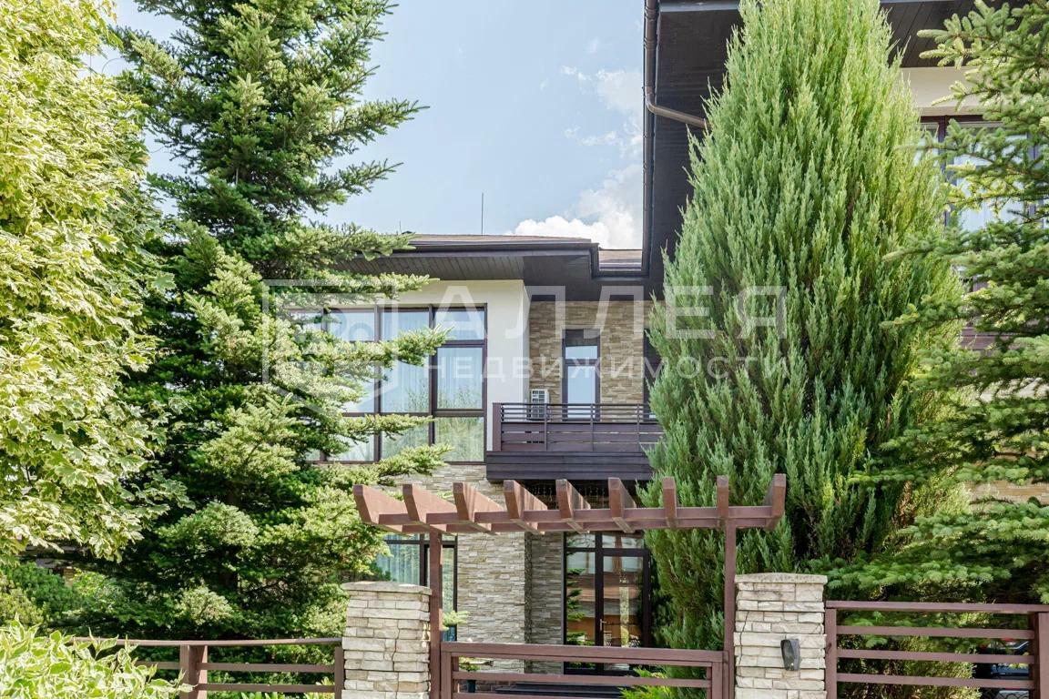 2-этажный коттедж 680 м² с отделкой