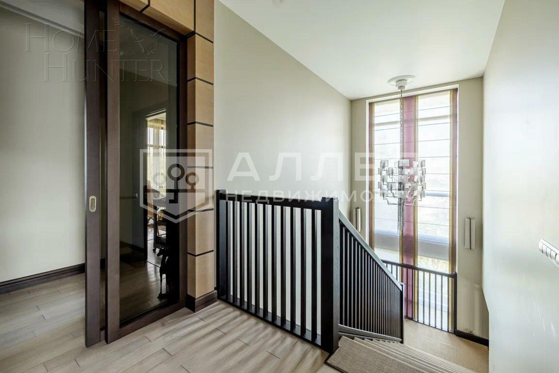 2-этажный коттедж 680 м² с отделкой