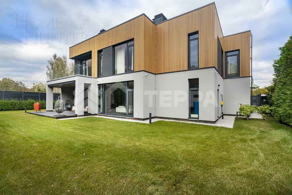 2-этажный коттедж 450 м² без отделки