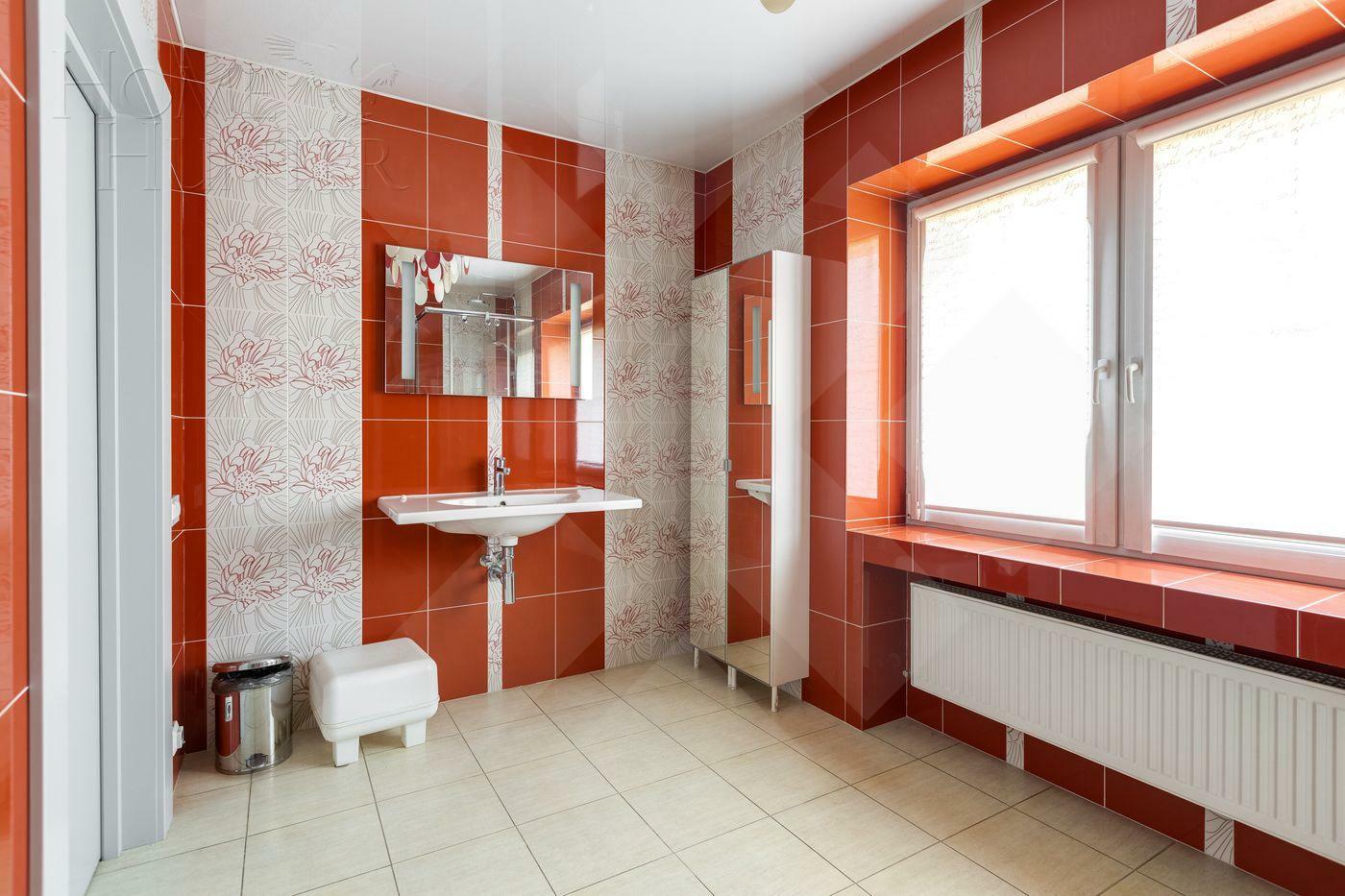 2-этажный таунхаус 680 м² с отделкой