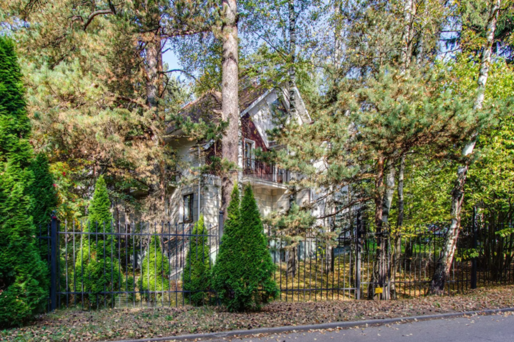 2-этажный коттедж 607 м² с отделкой