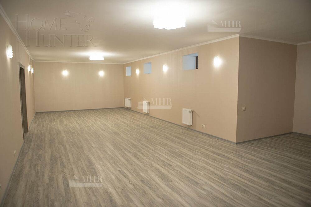 2-этажный коттедж 607 м² с отделкой