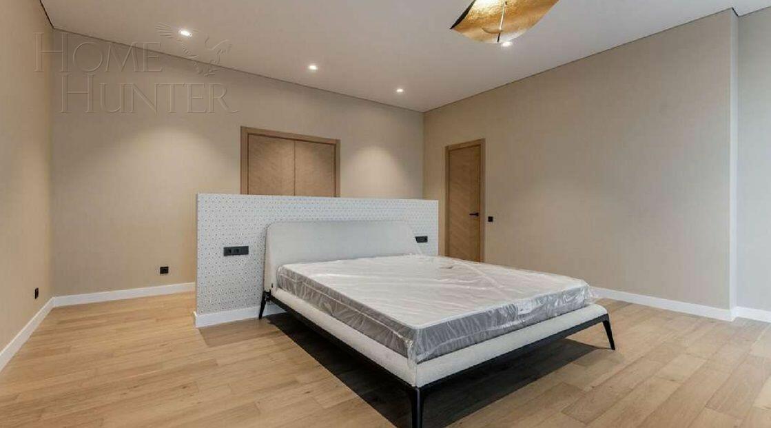 2-этажный коттедж 500 м² с отделкой