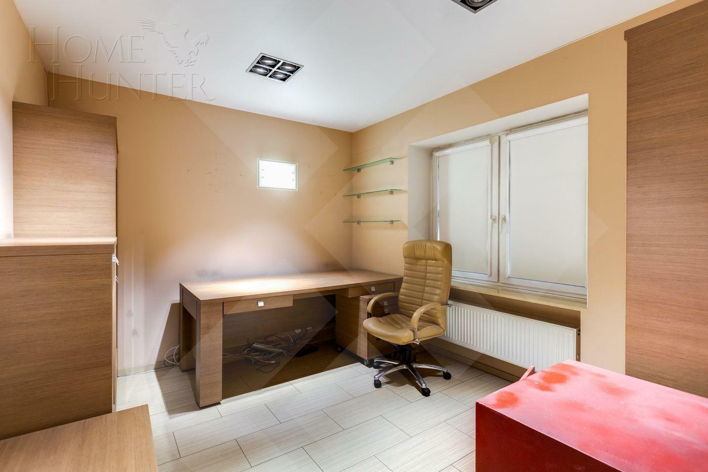 2-этажный таунхаус 680 м² с отделкой