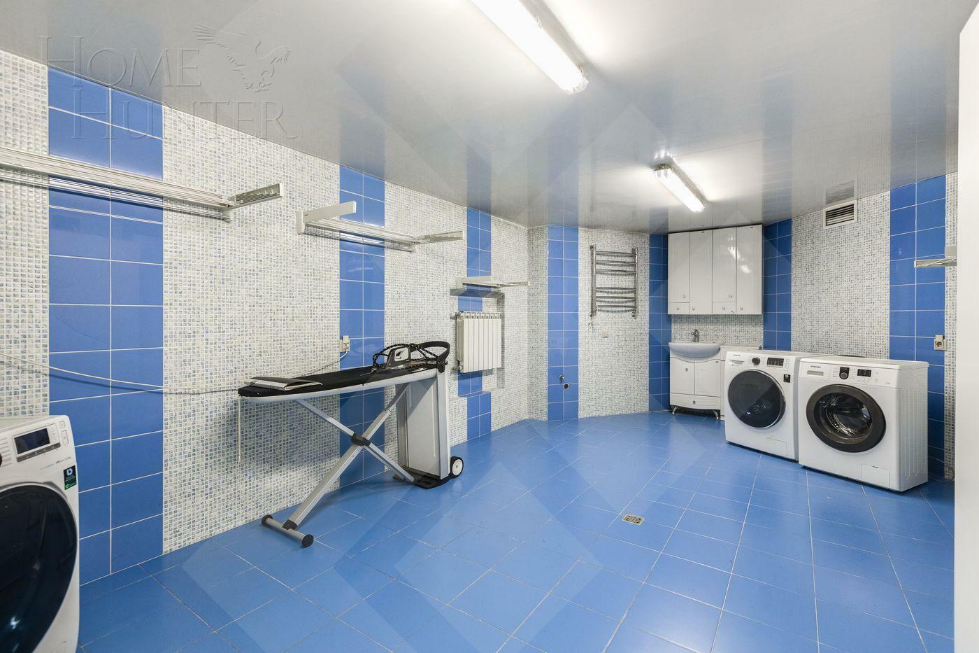 2-этажный таунхаус 680 м² с отделкой