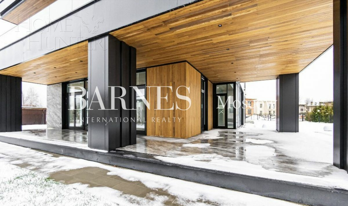 2-этажный коттедж 853.2 м² без отделки