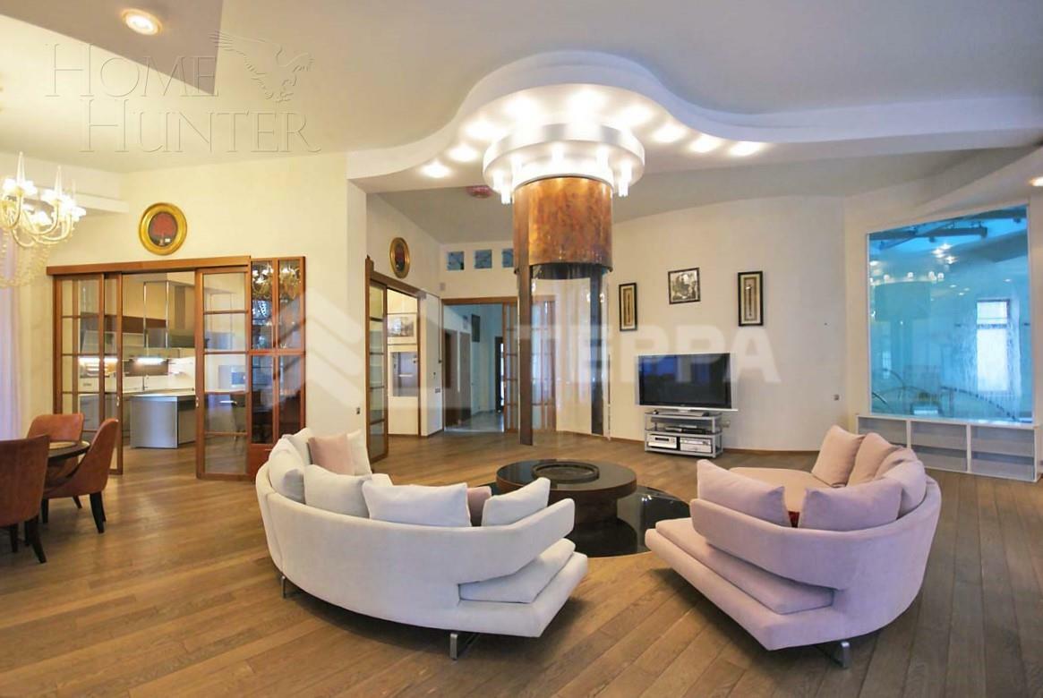 2-этажный коттедж 850 м² с отделкой