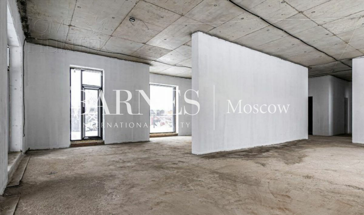 2-этажный коттедж 853.2 м² без отделки