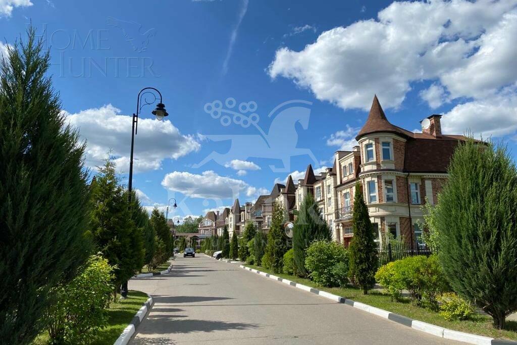 2-этажный таунхаус 350 м² с отделкой