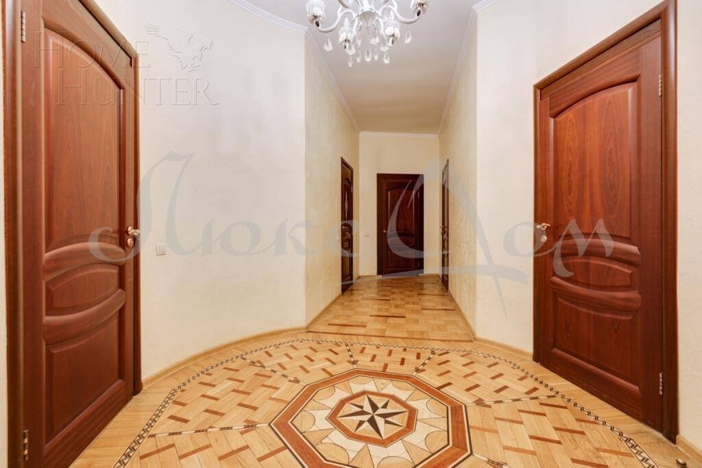 4-КОМН. КВАРТИРА С ОТДЕЛКОЙ 190 М² НА 1 ЭТАЖЕ